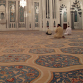 نمای دیگر از فرش مسجد سلطان قابوس